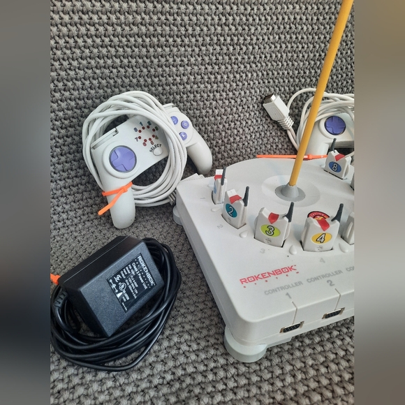 1997 Rokenbok System RC Remote Control Command Console w/ AC Power Adapter & 2 C - Picture 2 of 3